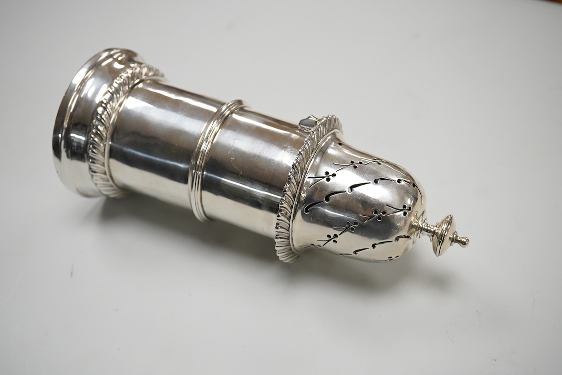 A late Victorian silver sugar caster, with gadrooned borders, William Hutton & Sons, Sheffield, 1899, 19cm, 8.8oz.